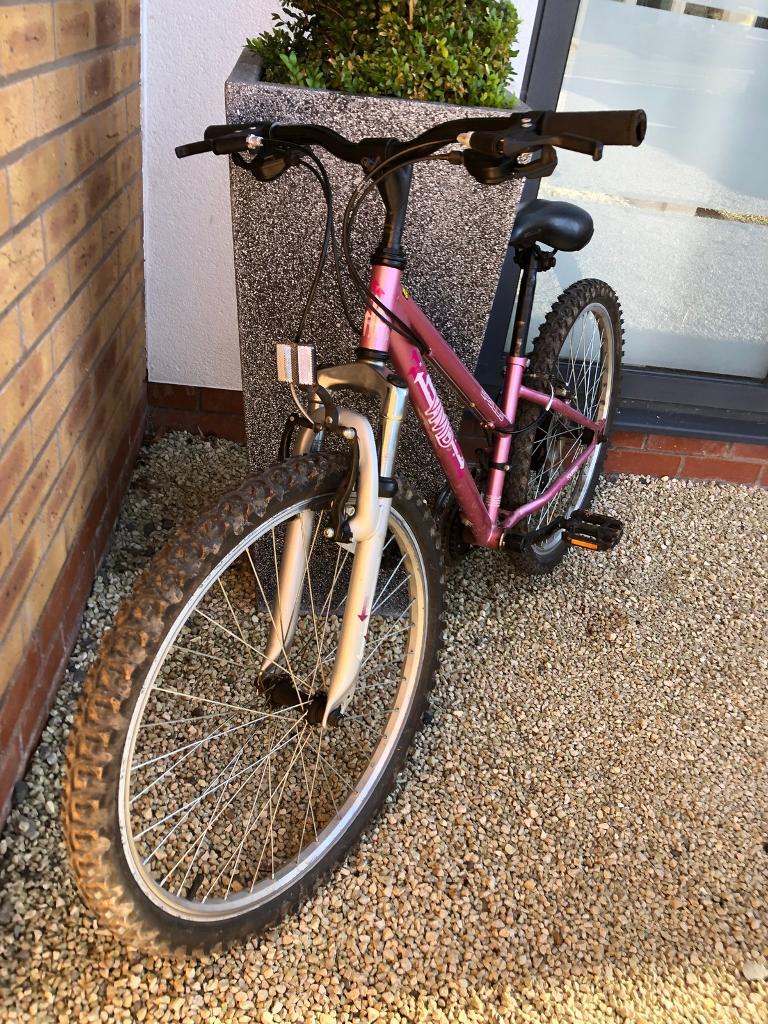 Girls Bike Apollo Vivid Bike 24” wheels 
